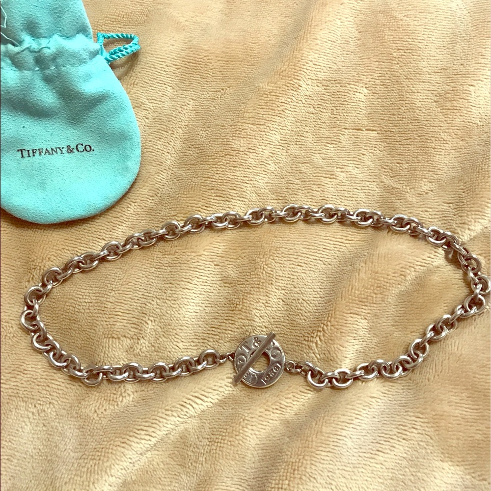 Tiffany & Co Series 1837 Toggle necklace with bag